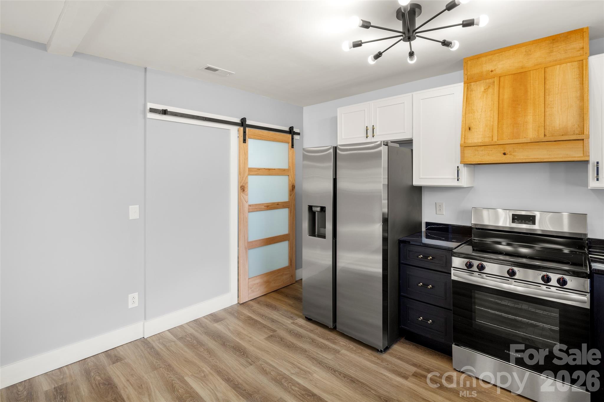 342 N Cleghorn Street