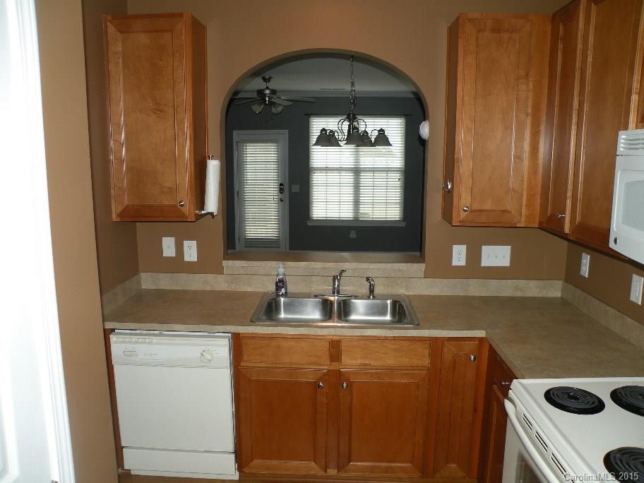 Ridge Pointe - Residential