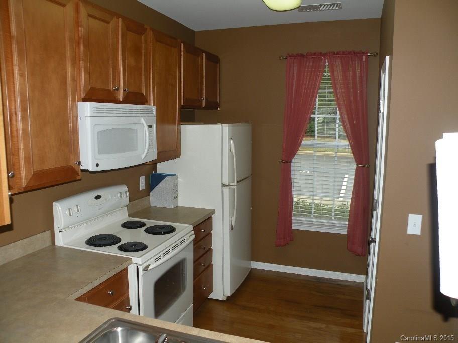 Ridge Pointe - Residential