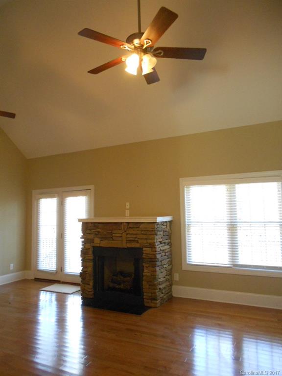 Lantana Village - Residential