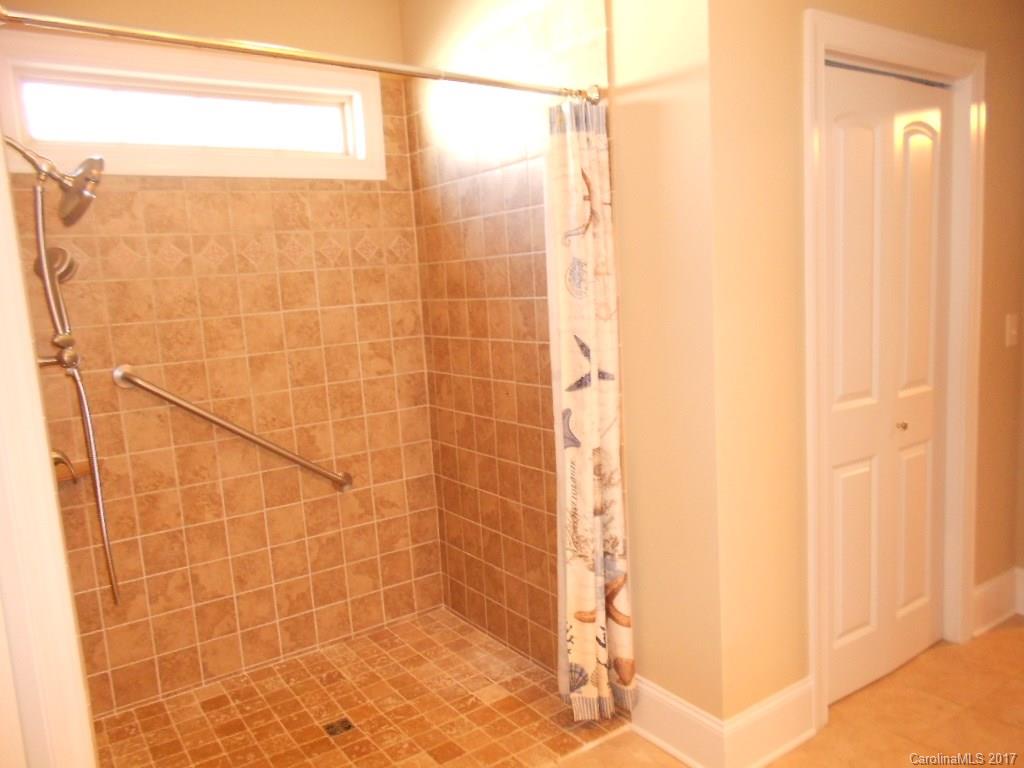 Lantana Village - Residential