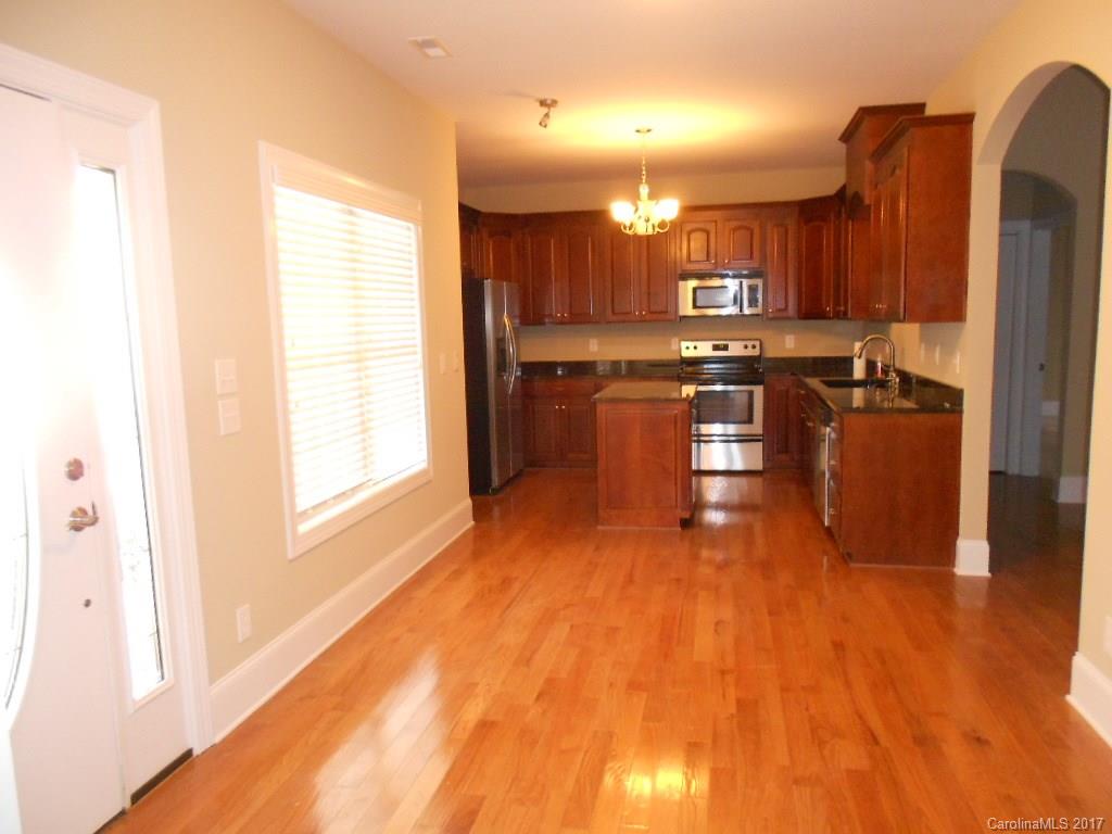 Lantana Village - Residential