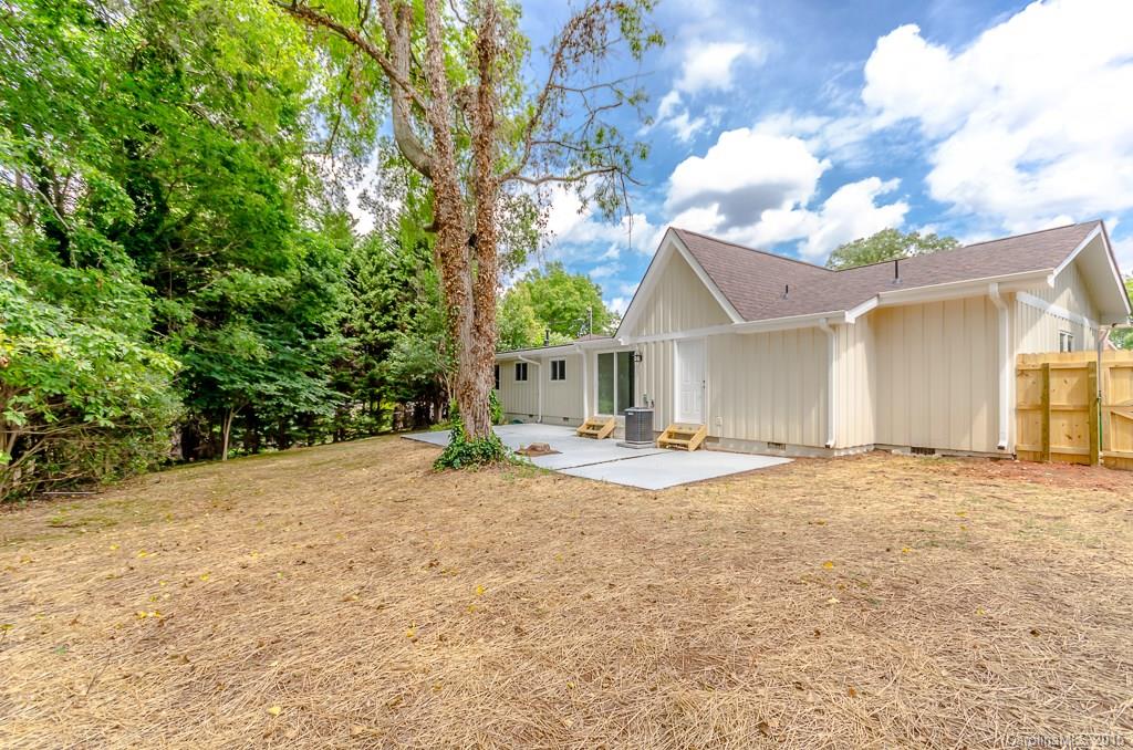 Colonial Village - Residential