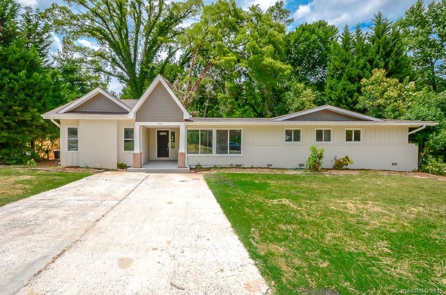 Stunning Renovation in the desired community of Colonial Village. This 4 bed 2.5 bath home features original hardwood floors, updated kitchen w/ large center island, open floor plan, exposed wood beams in vaulted ceilings, Oversized Master Suite addition w/ luxurious master bath w/ dual vanity, Jacuzzi tub, & large walk-in closet. On the other side of the home there are 3 large bedrooms including the original master bed w/ attached 1/2 bath, updated full bath w/ dual vanity, fenced yard, & more!