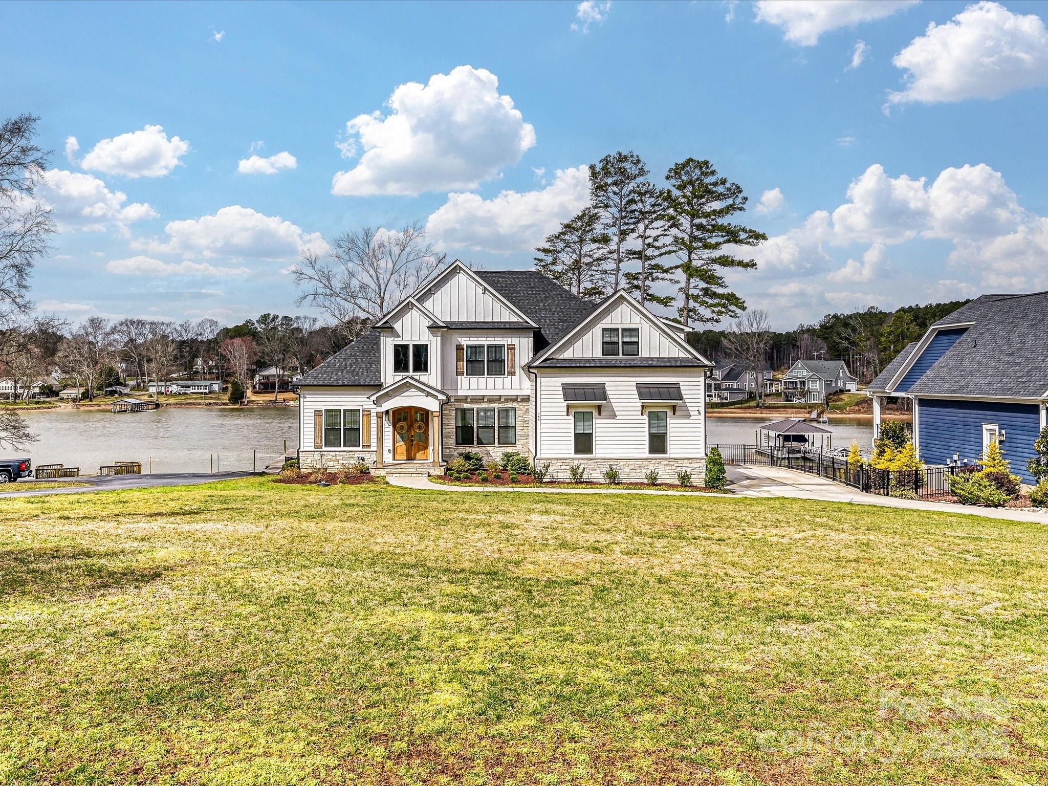 Pirates Cove - Residential