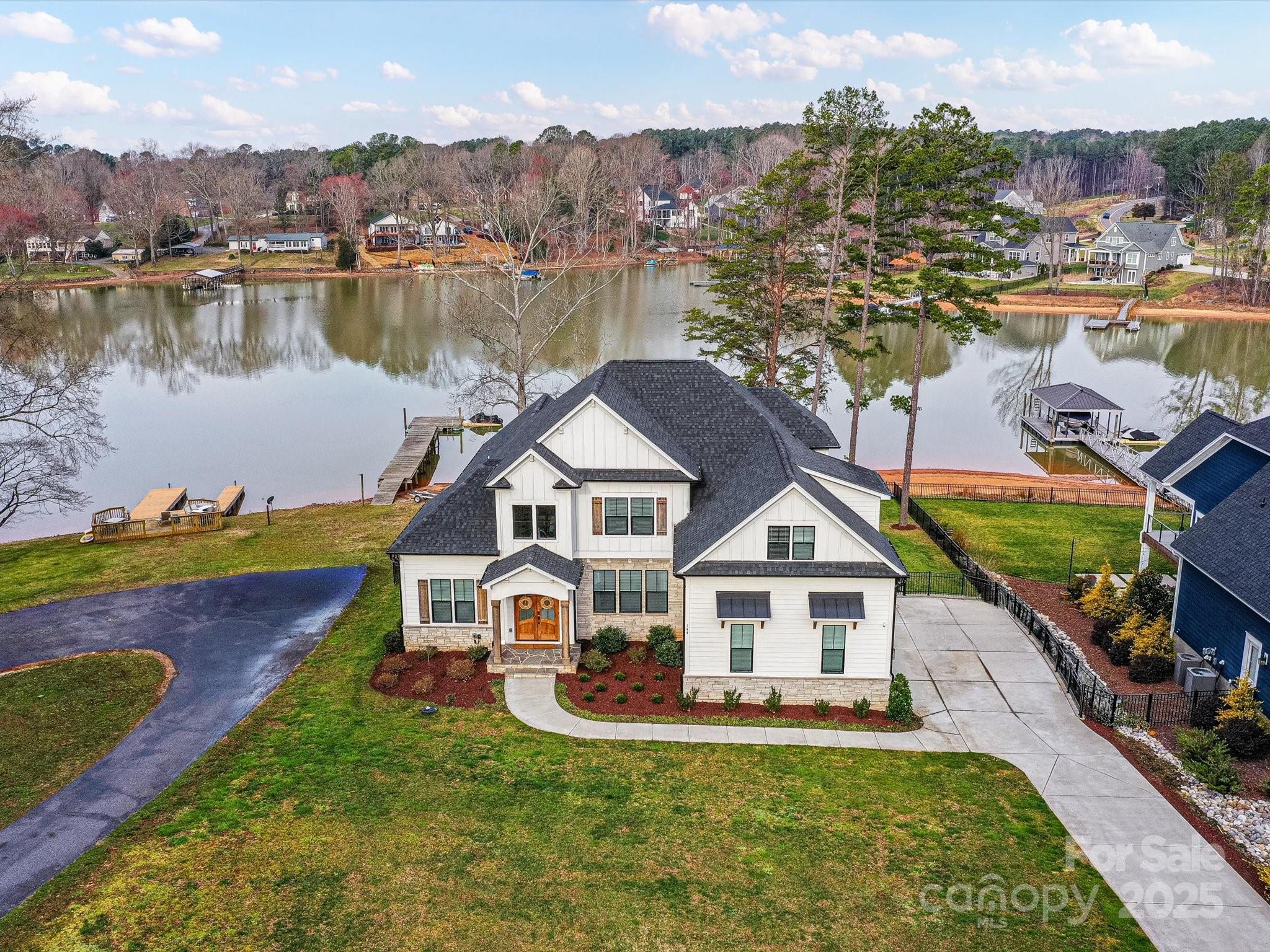 Pirates Cove - Residential