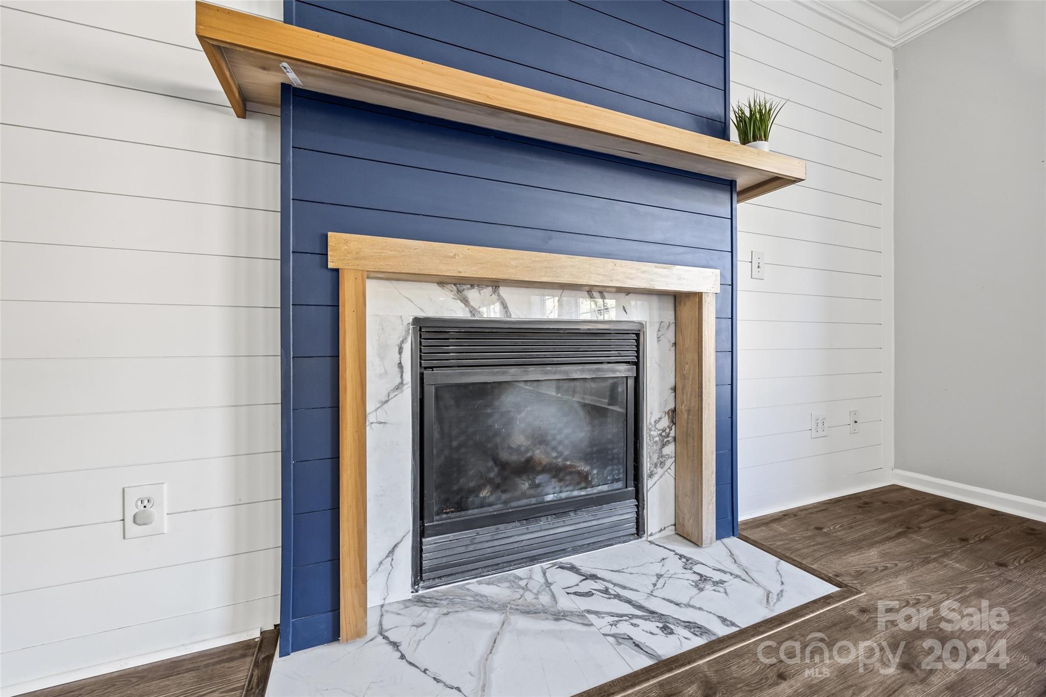 Oak Ridge - Residential