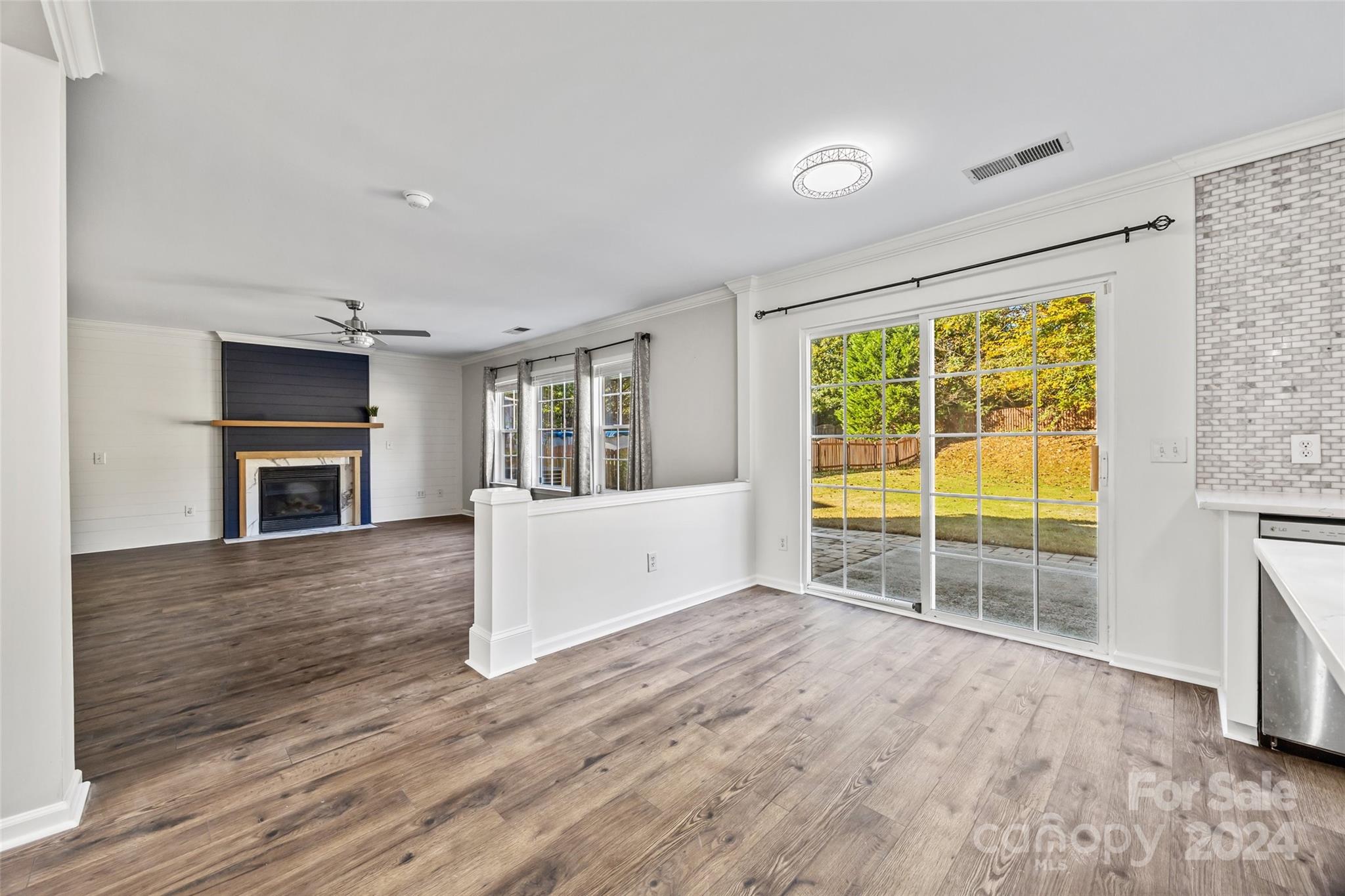 Oak Ridge - Residential