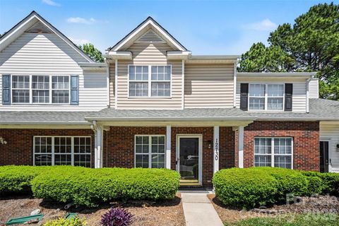 Photo of 12730 Spirit Bound Way, Charlotte, NC 28273 (MLS # 4373318)
