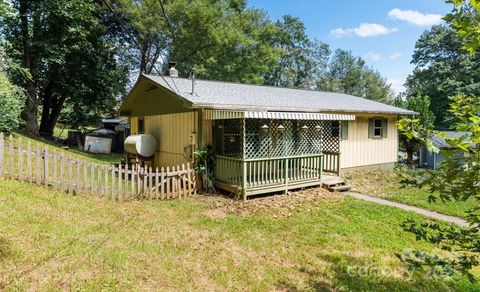 106 Culpepper Drive Waynesville NC 28786