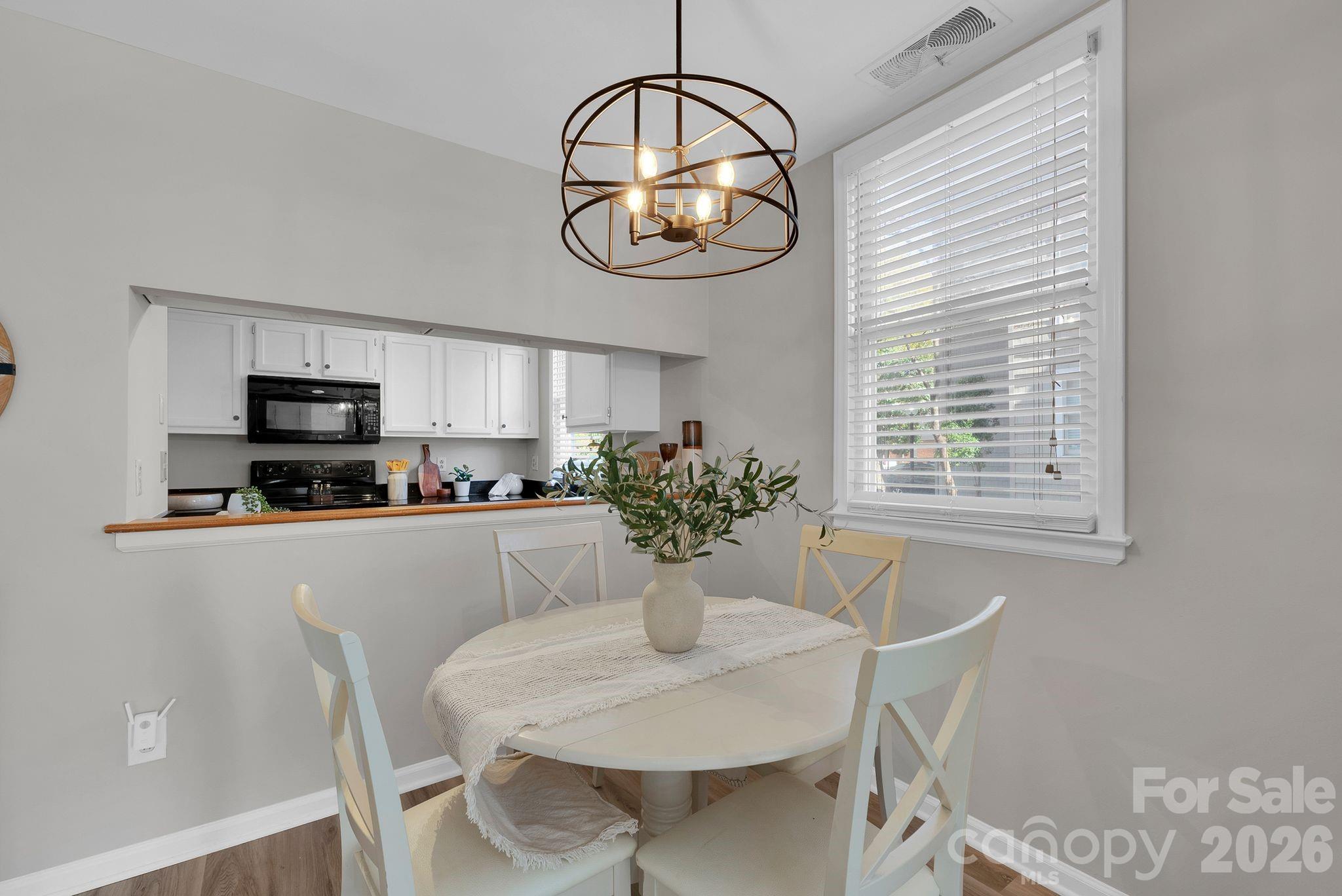 238 S Cedar Street 1