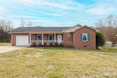 Photo of 2487 Ashford Drive, Newton, NC 28658 (MLS # 4430929)