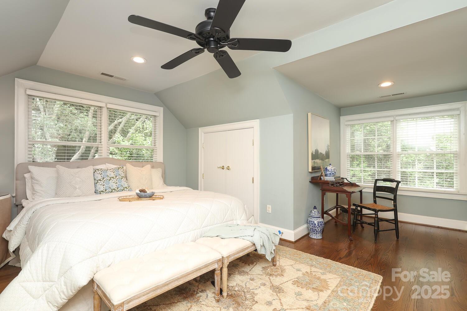 Live Oaks - Residential