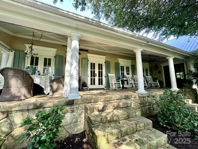7794 Live Oaks Drive