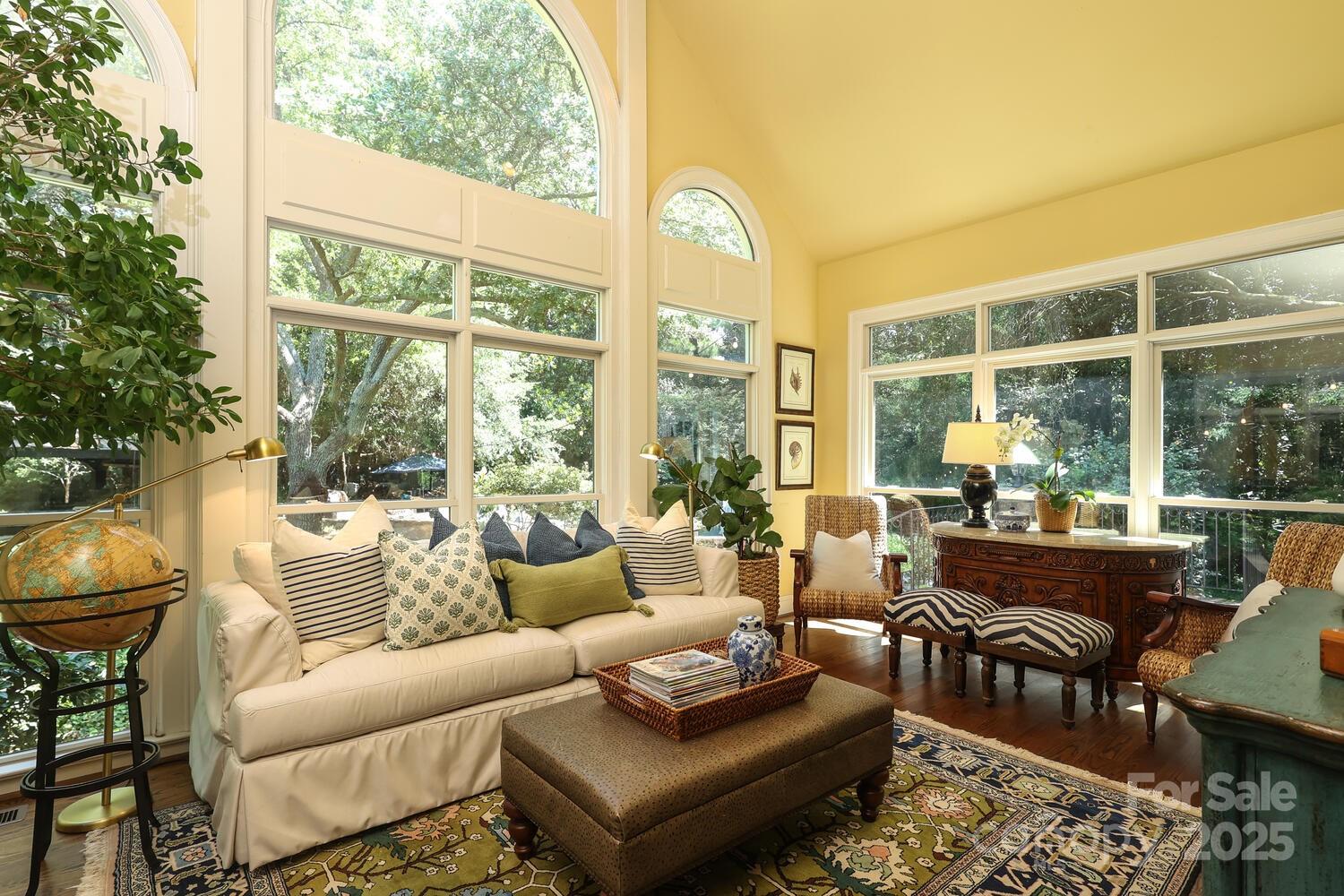 Live Oaks - Residential