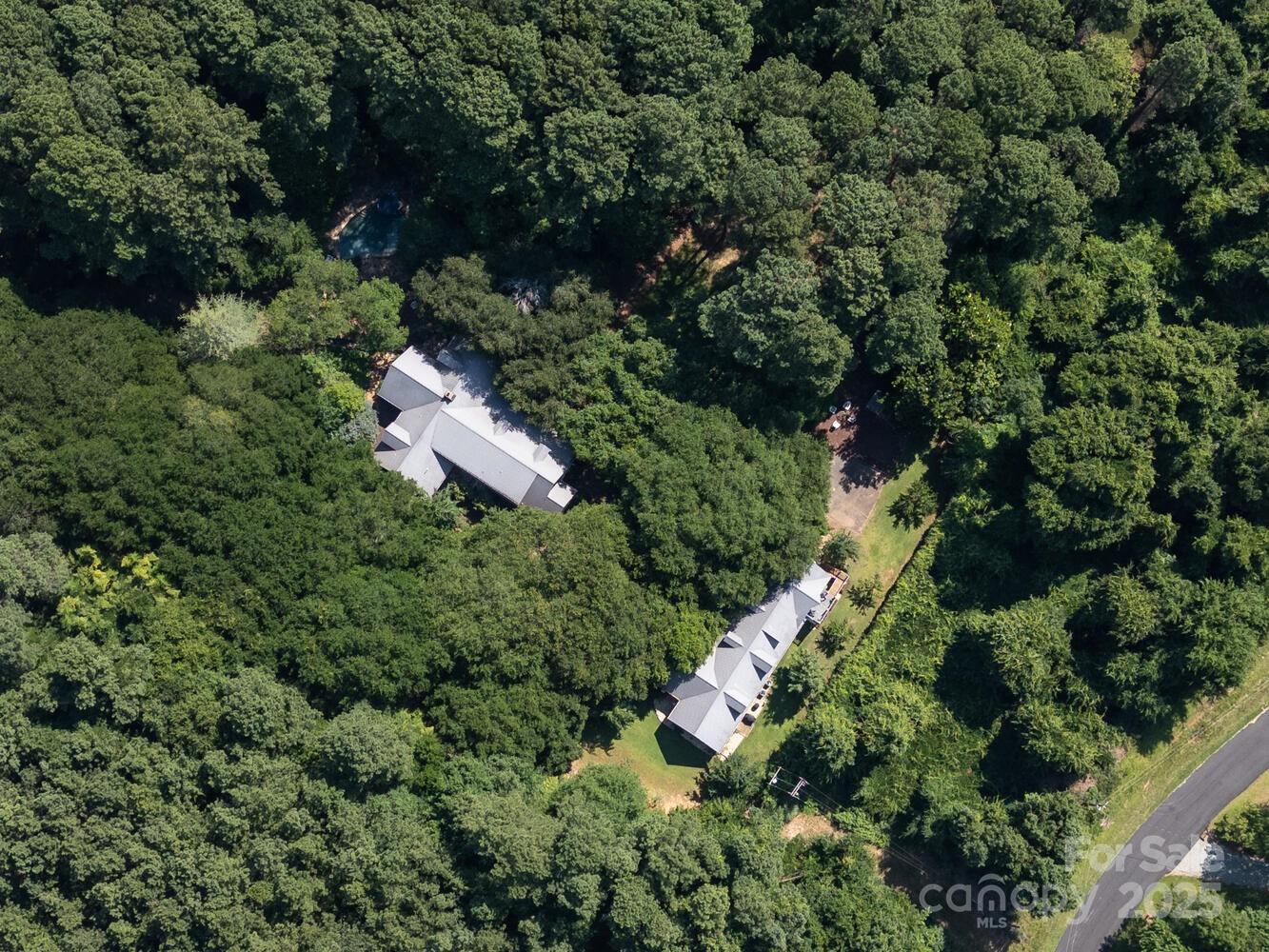 Live Oaks - Residential