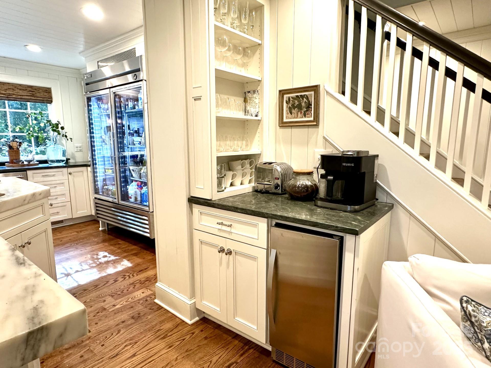 Live Oaks - Residential