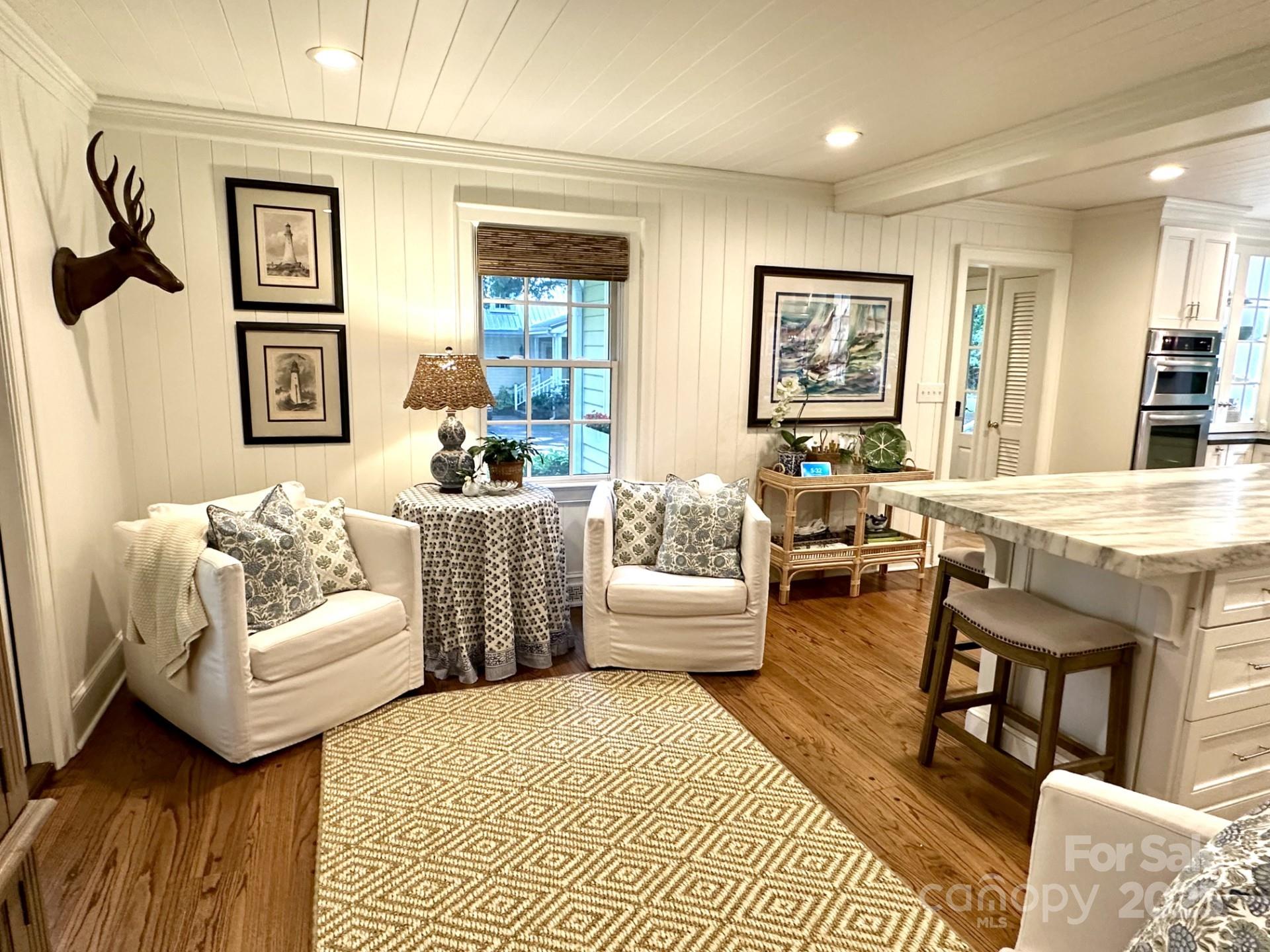 Live Oaks - Residential