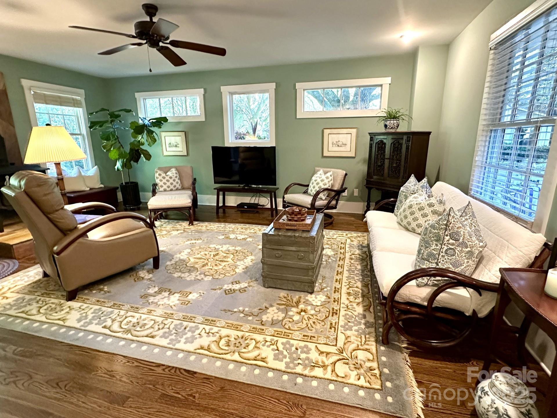 Live Oaks - Residential