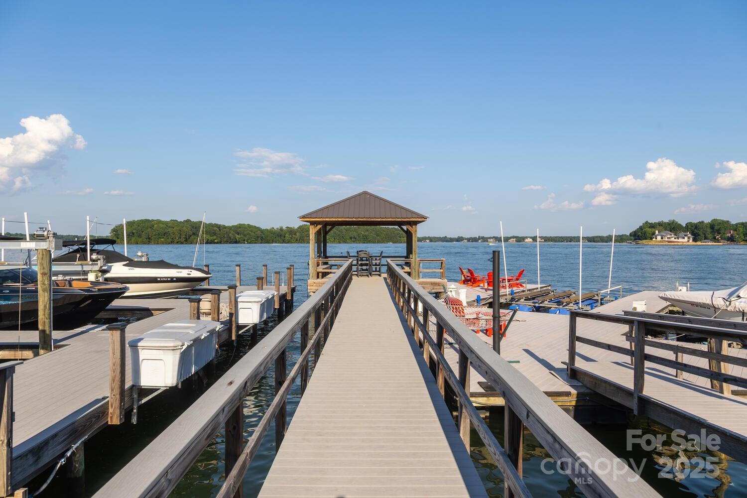 Live Oaks - Residential