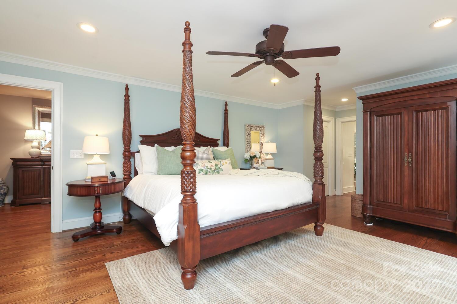 Live Oaks - Residential