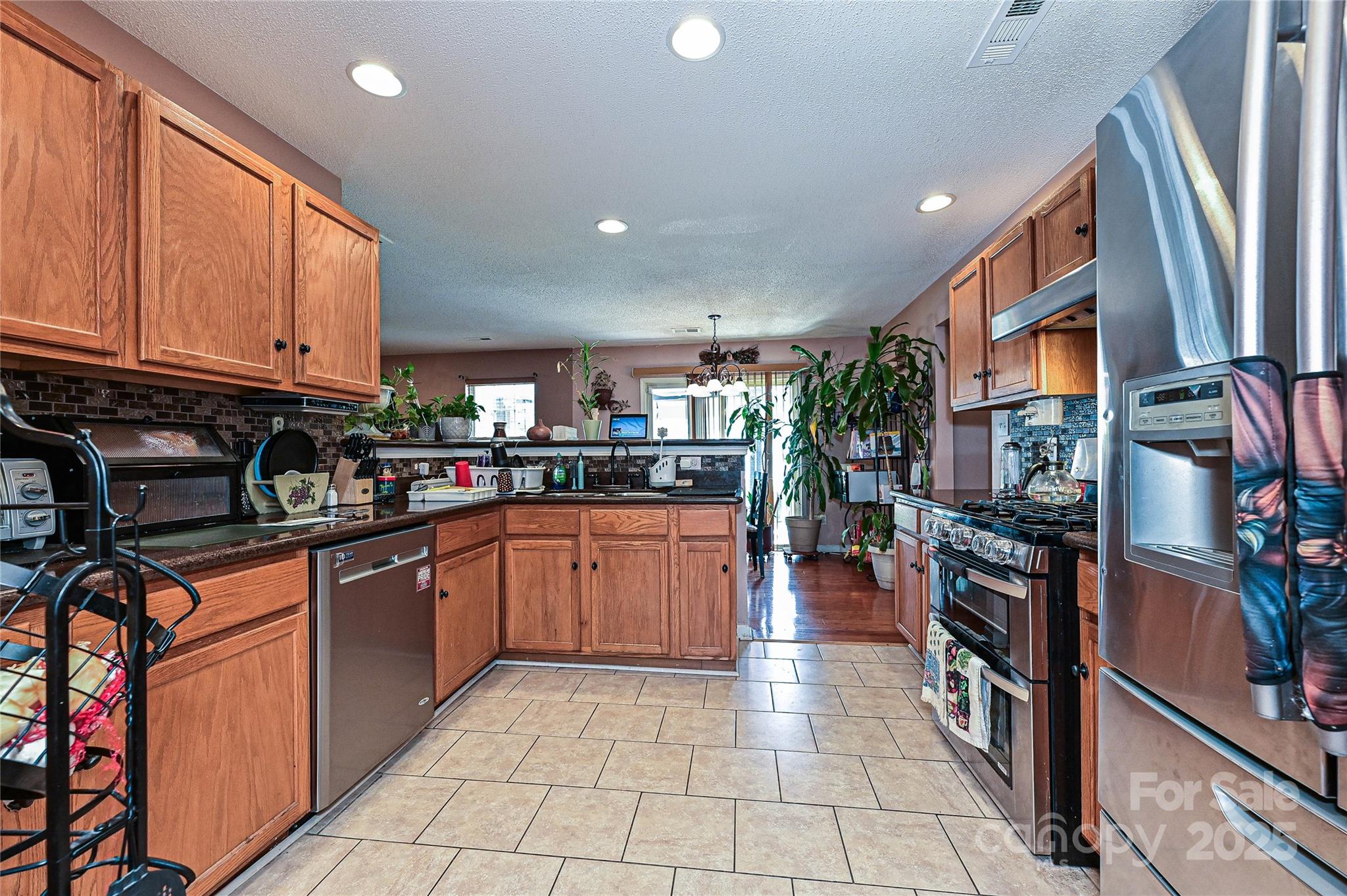 12015 Chantress Lane