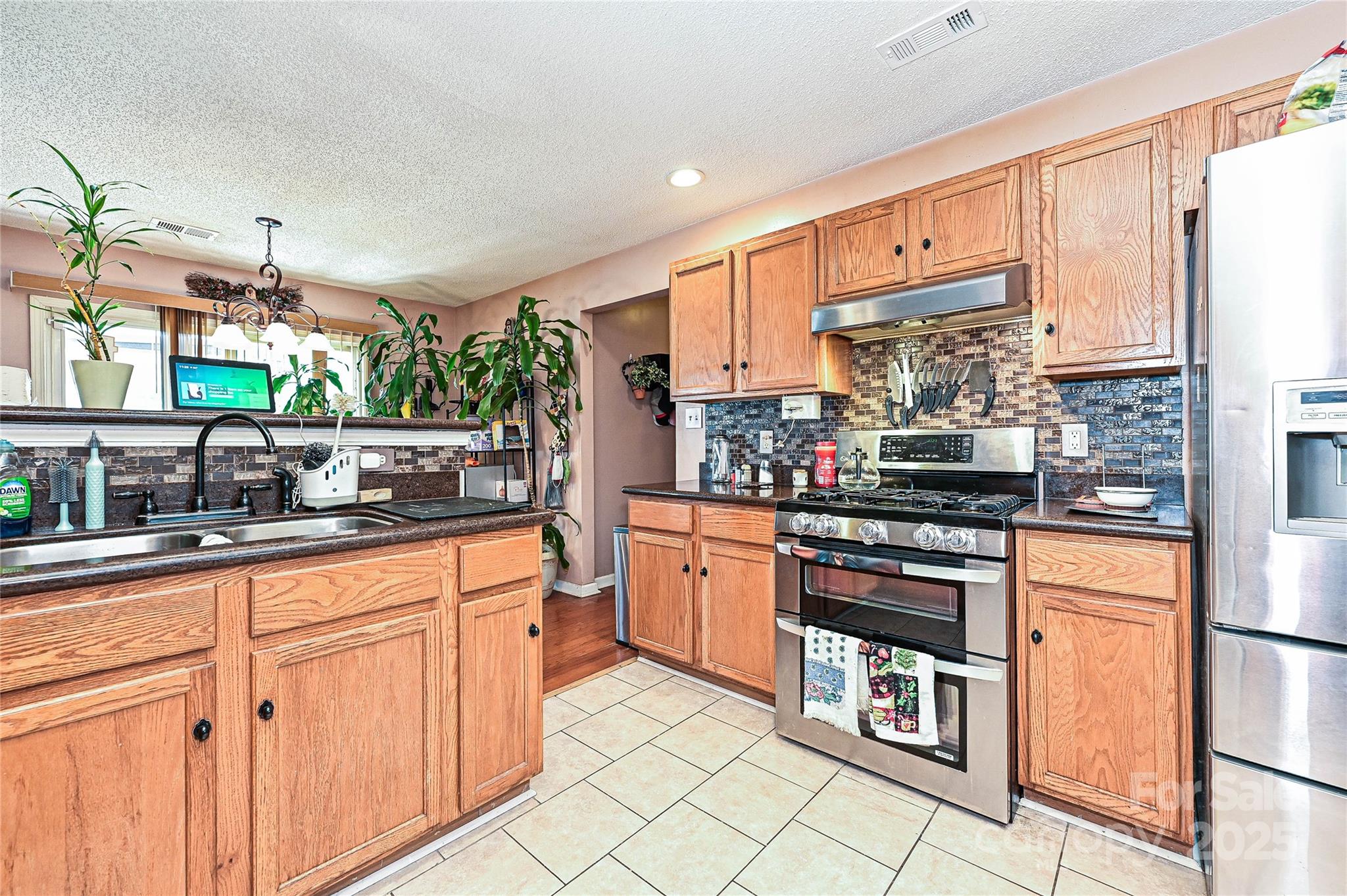 12015 Chantress Lane
