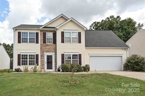 12015 Chantress Lane Charlotte NC 28215