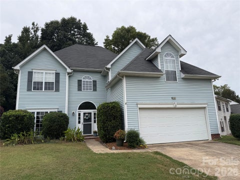 Photo of 715 W Cheval Drive, Fort Mill, SC 29708 (MLS # 4432095)
