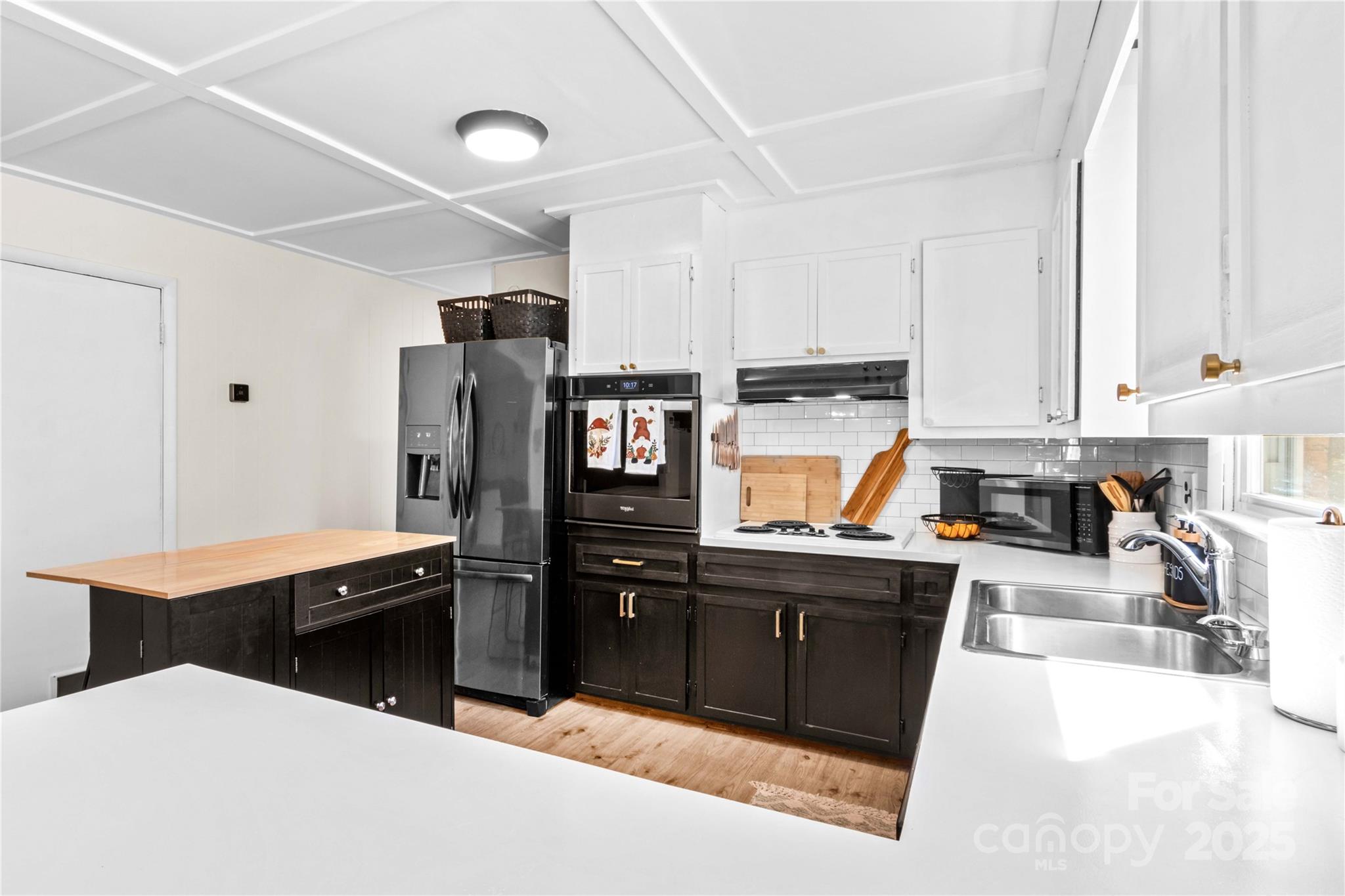 Windy Hill Acres - Residential