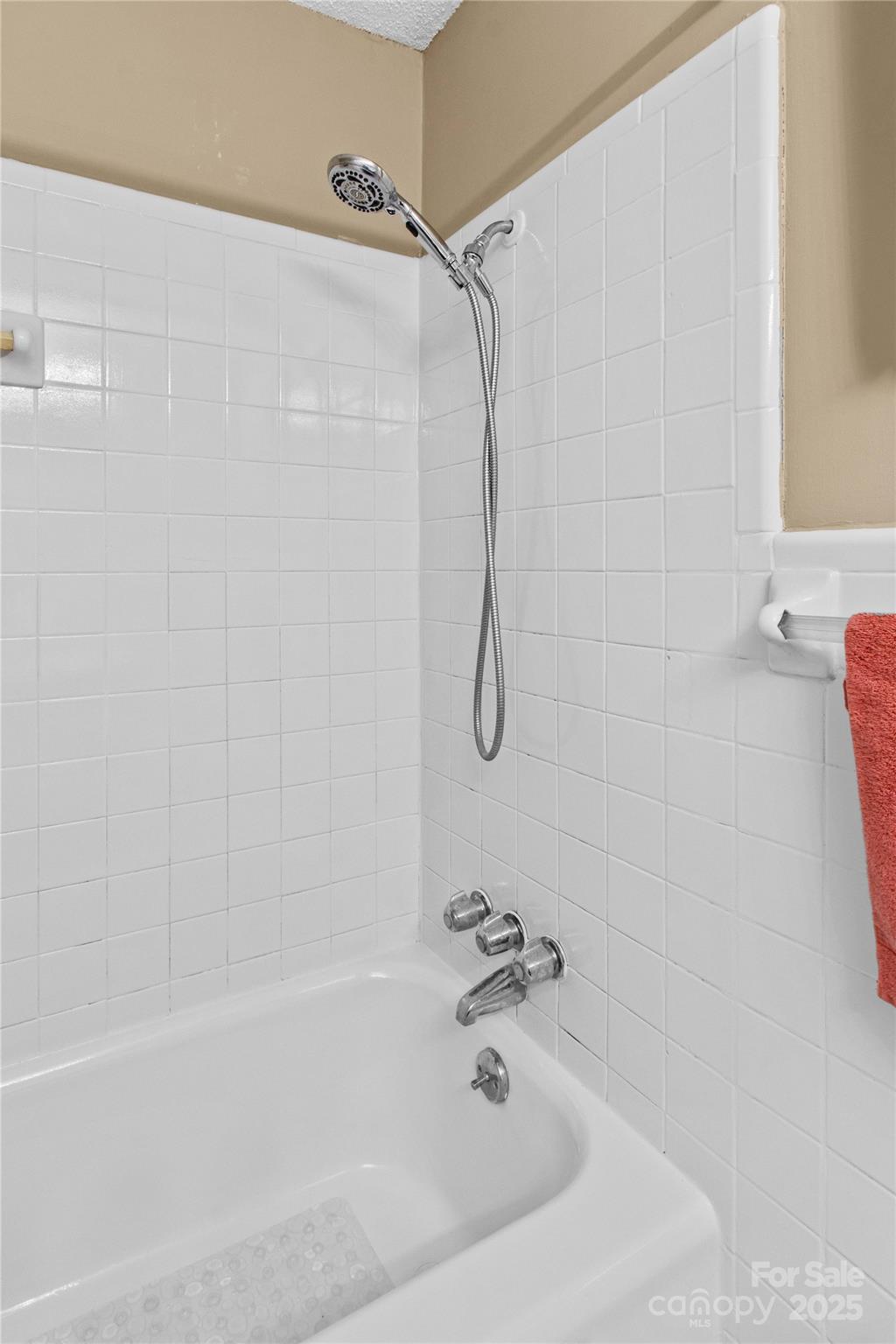 Windy Hill Acres - Residential