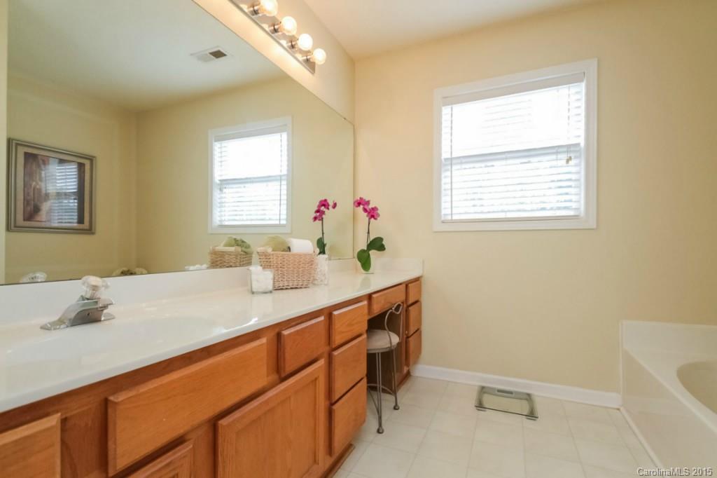 Creekside Village - Residential