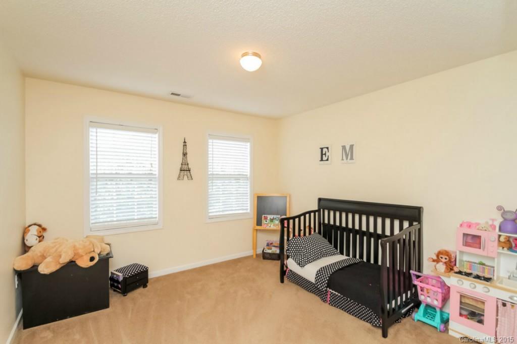 Creekside Village - Residential