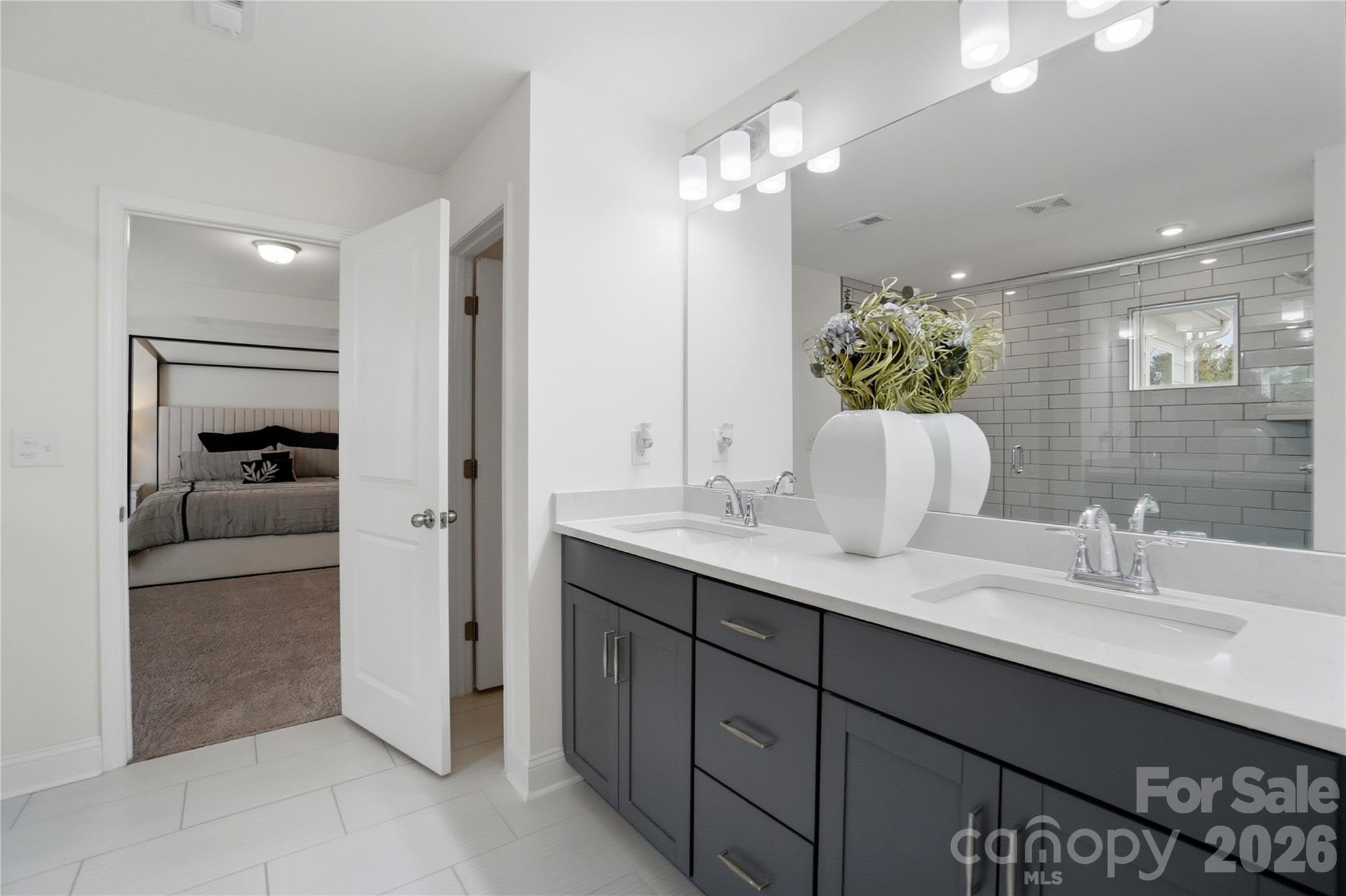 Paddlers Cove - Residential