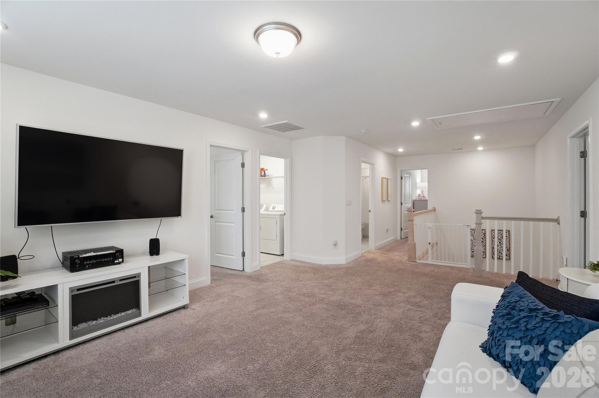 Paddlers Cove - Residential