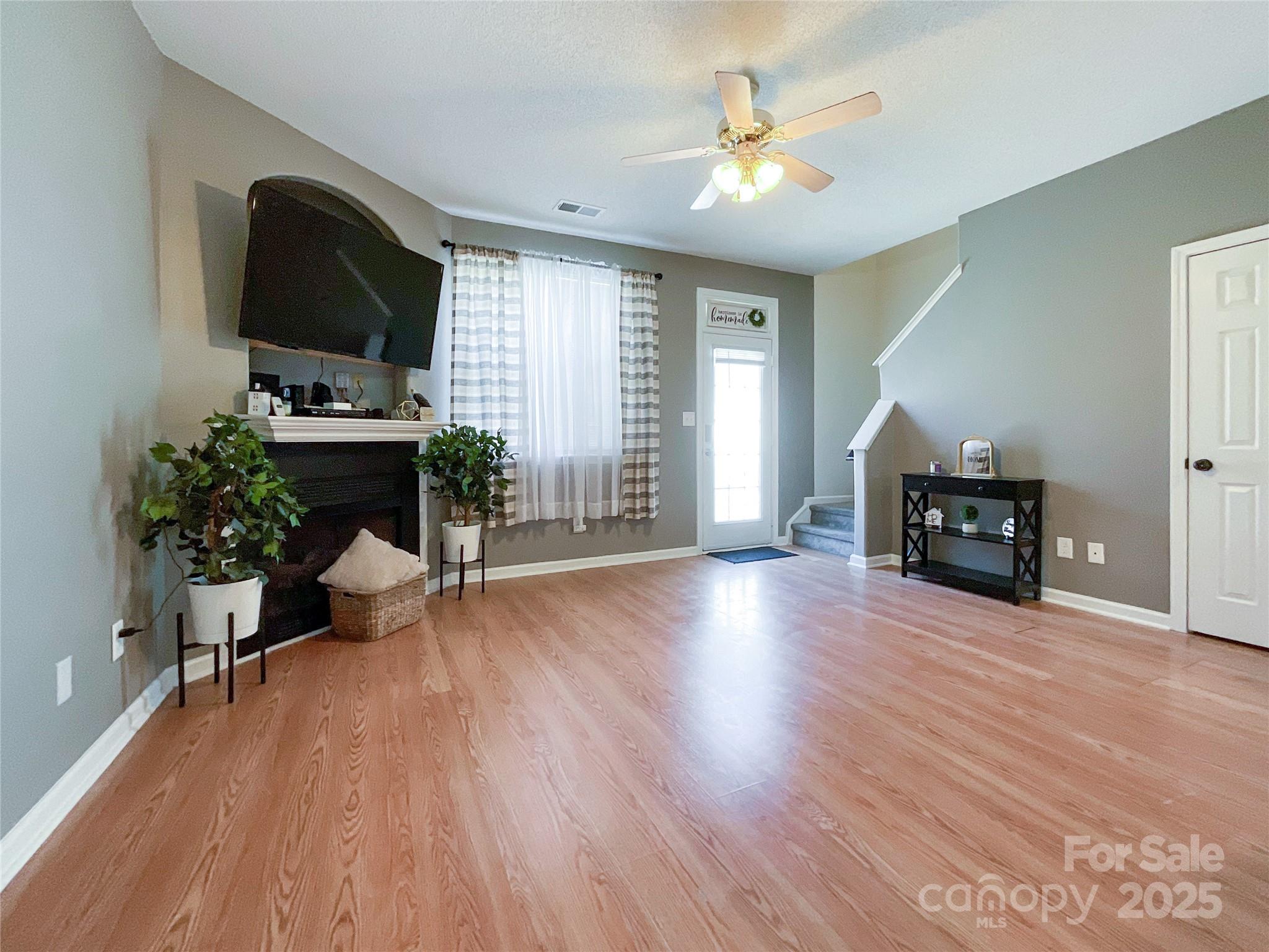 Kings Creek - Residential