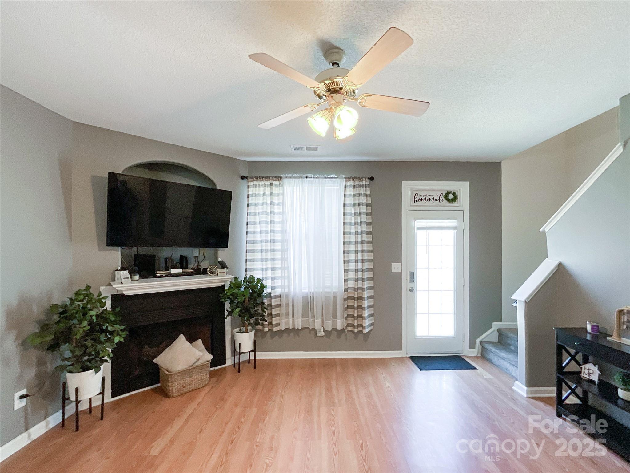 Kings Creek - Residential