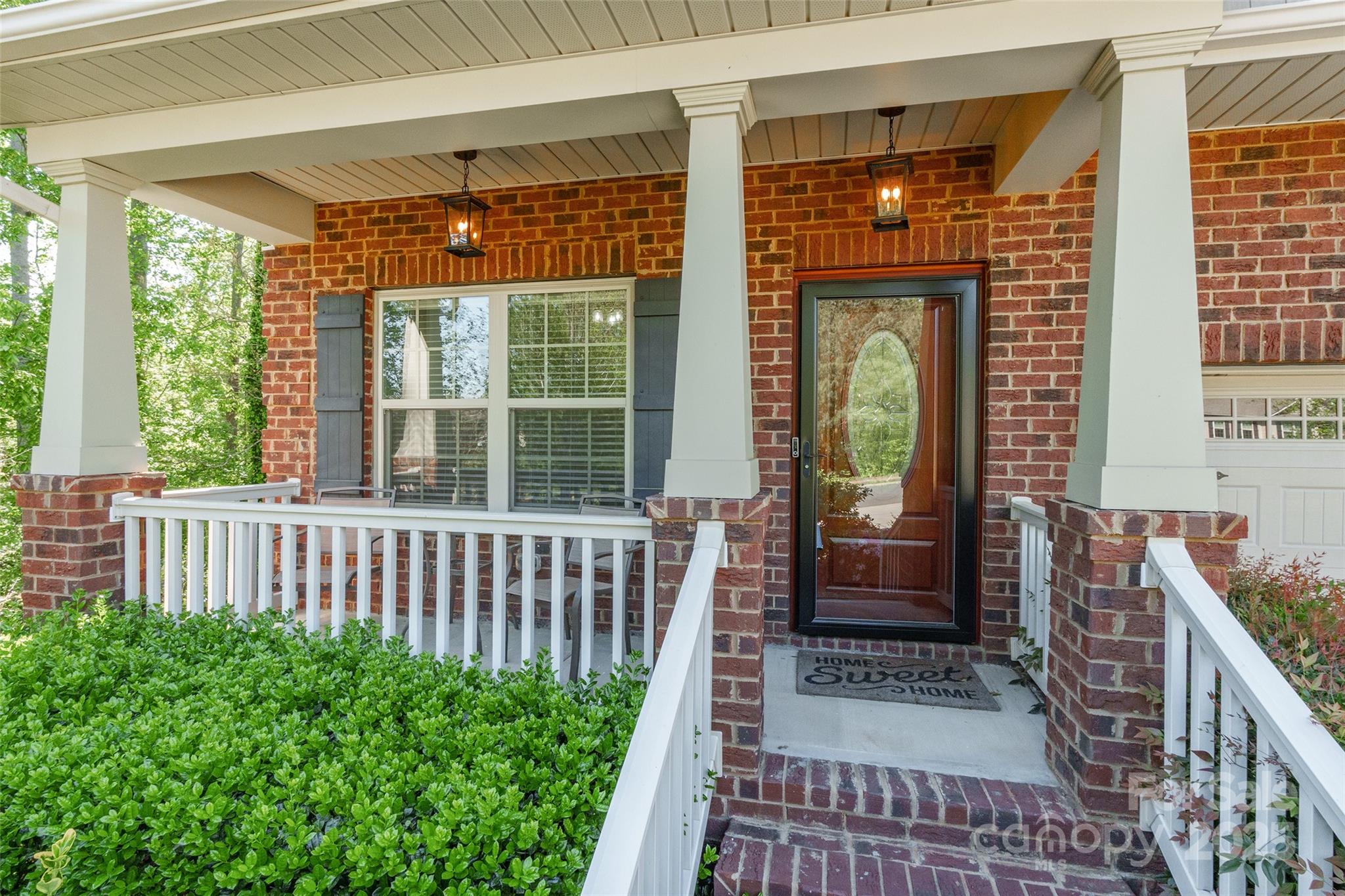 2202 Chickasaw Loop
