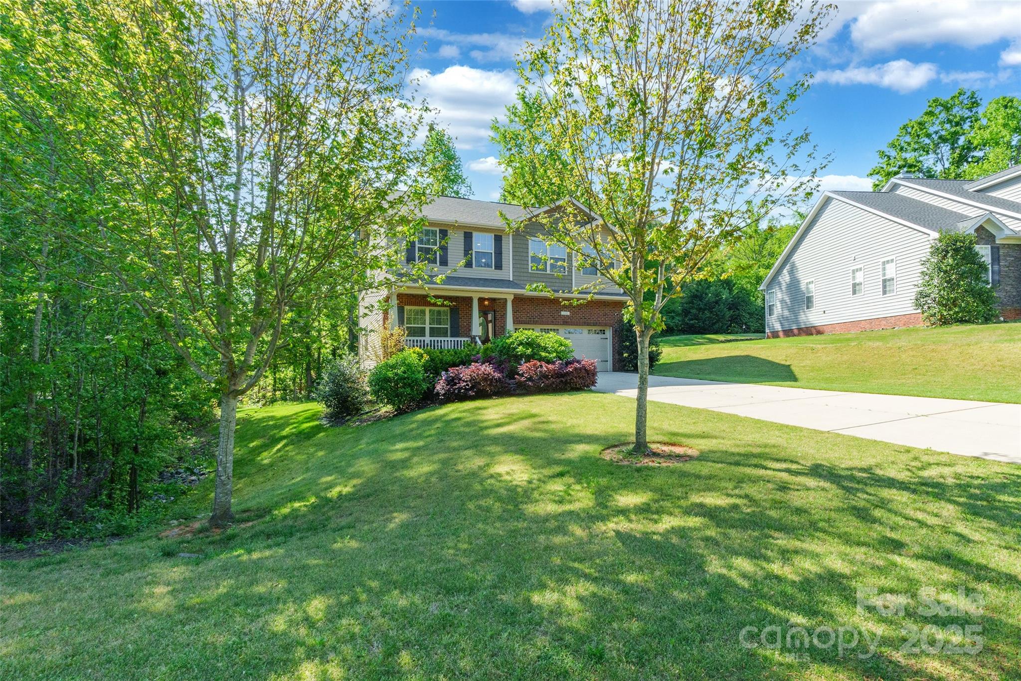 2202 Chickasaw Loop