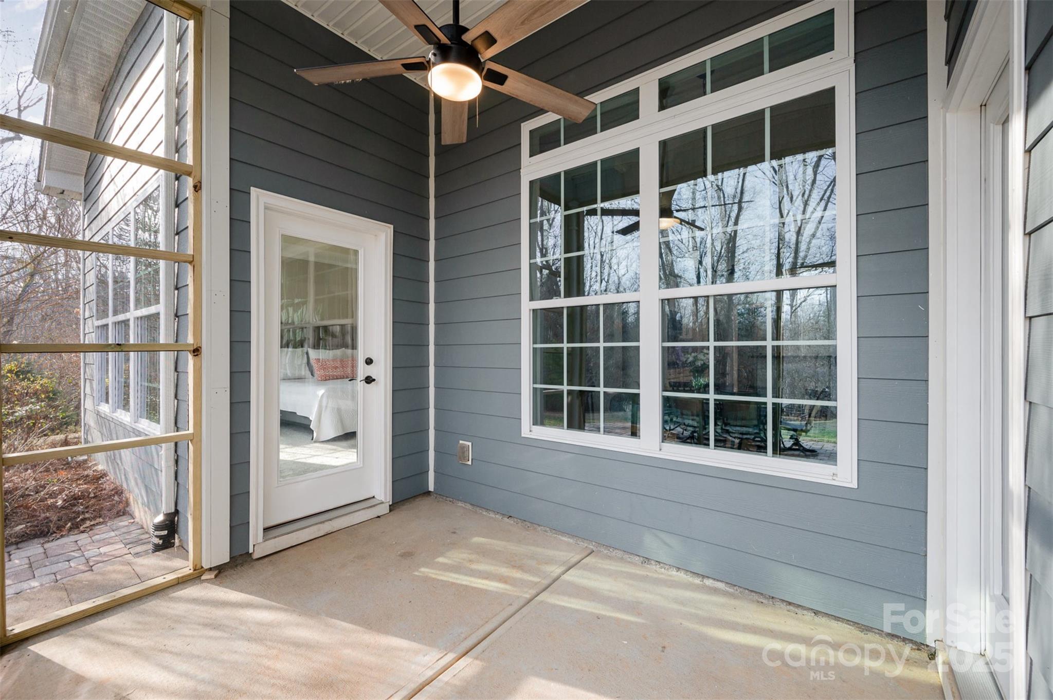 Lake Ridge - Residential