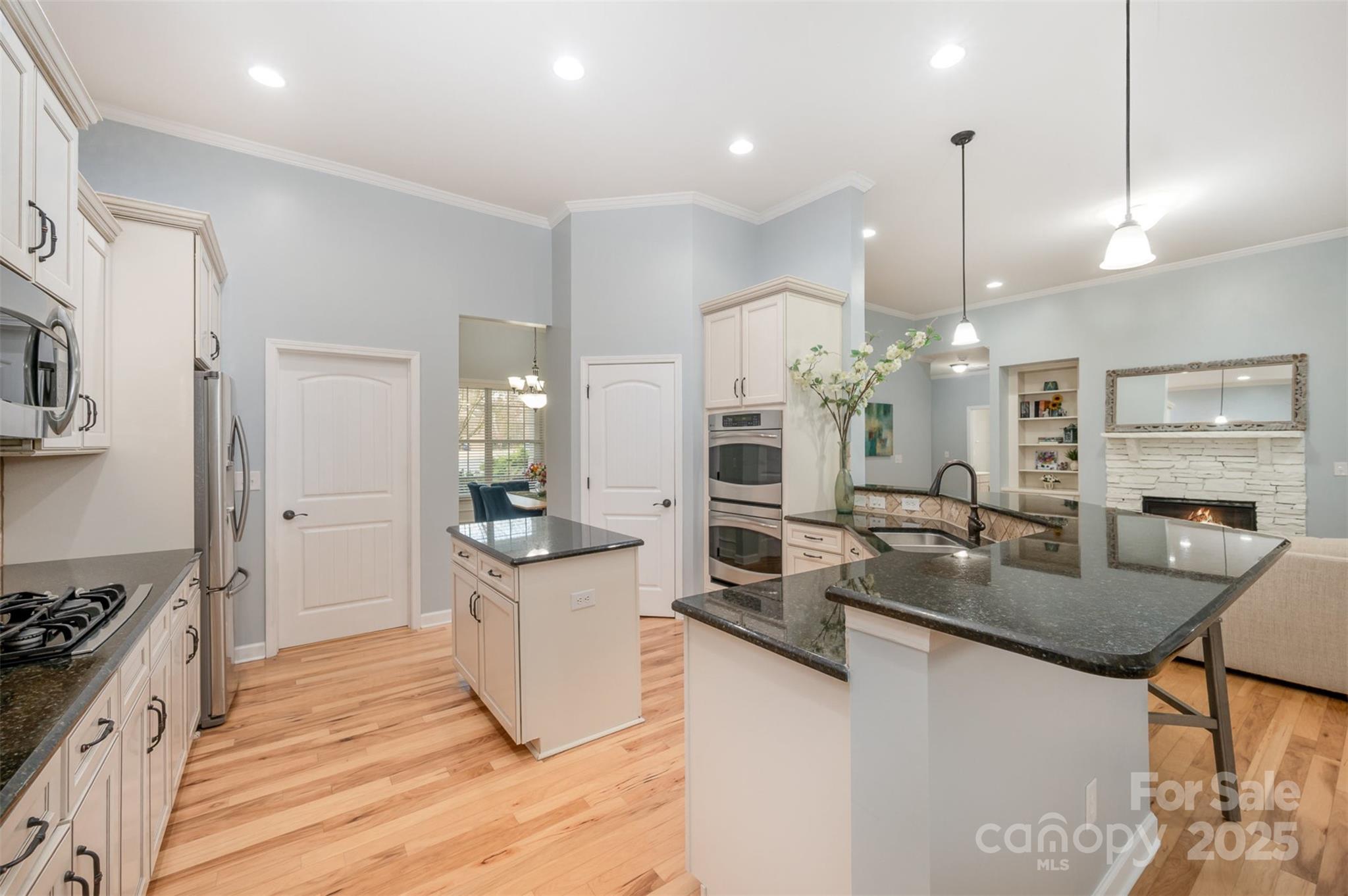 Lake Ridge - Residential