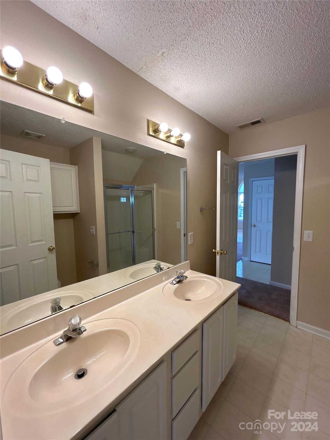 University Heights - Residential Lease