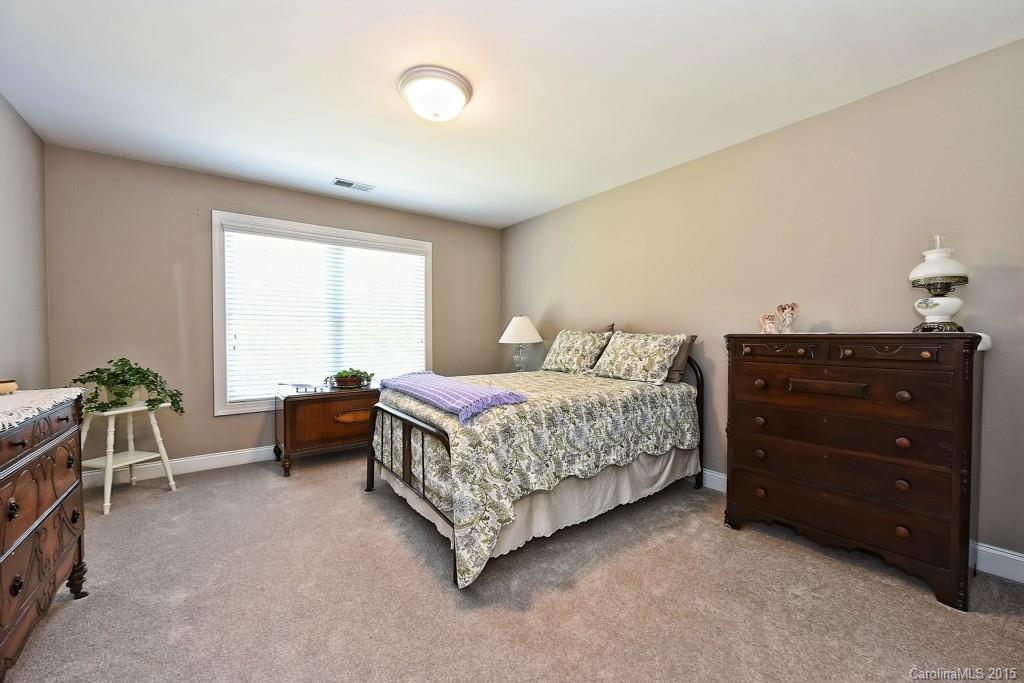 Huntington Farms - Residential