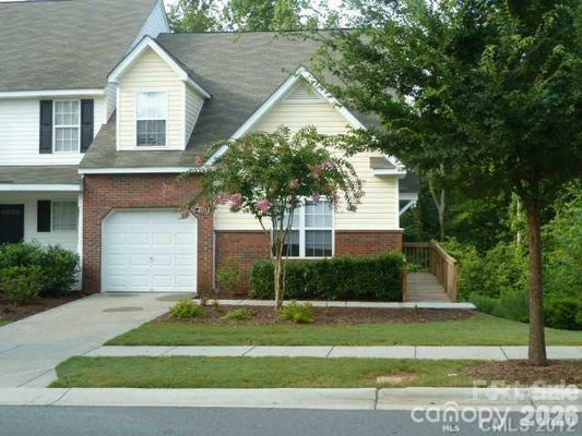 4621 GRIER FARM LN # 2354, CHARLOTTE, NC 28270 - Image bba85ed1c0d2e1e2cd174a3fbe174300/414374395