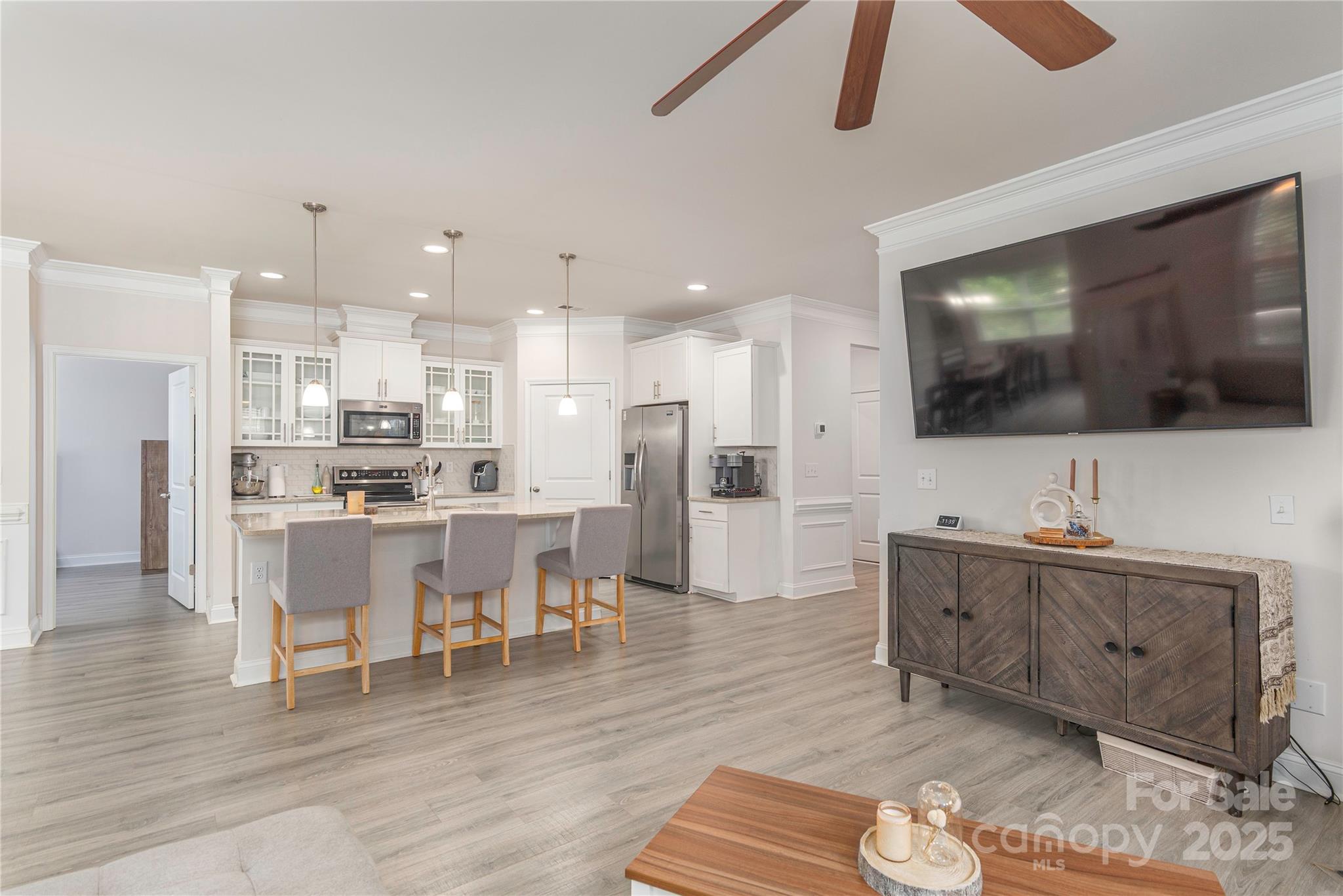 Leicester, North Carolina 28748, United States, 3 Bedrooms Bedrooms, ,2 BathroomsBathrooms,Residential,Active,134420