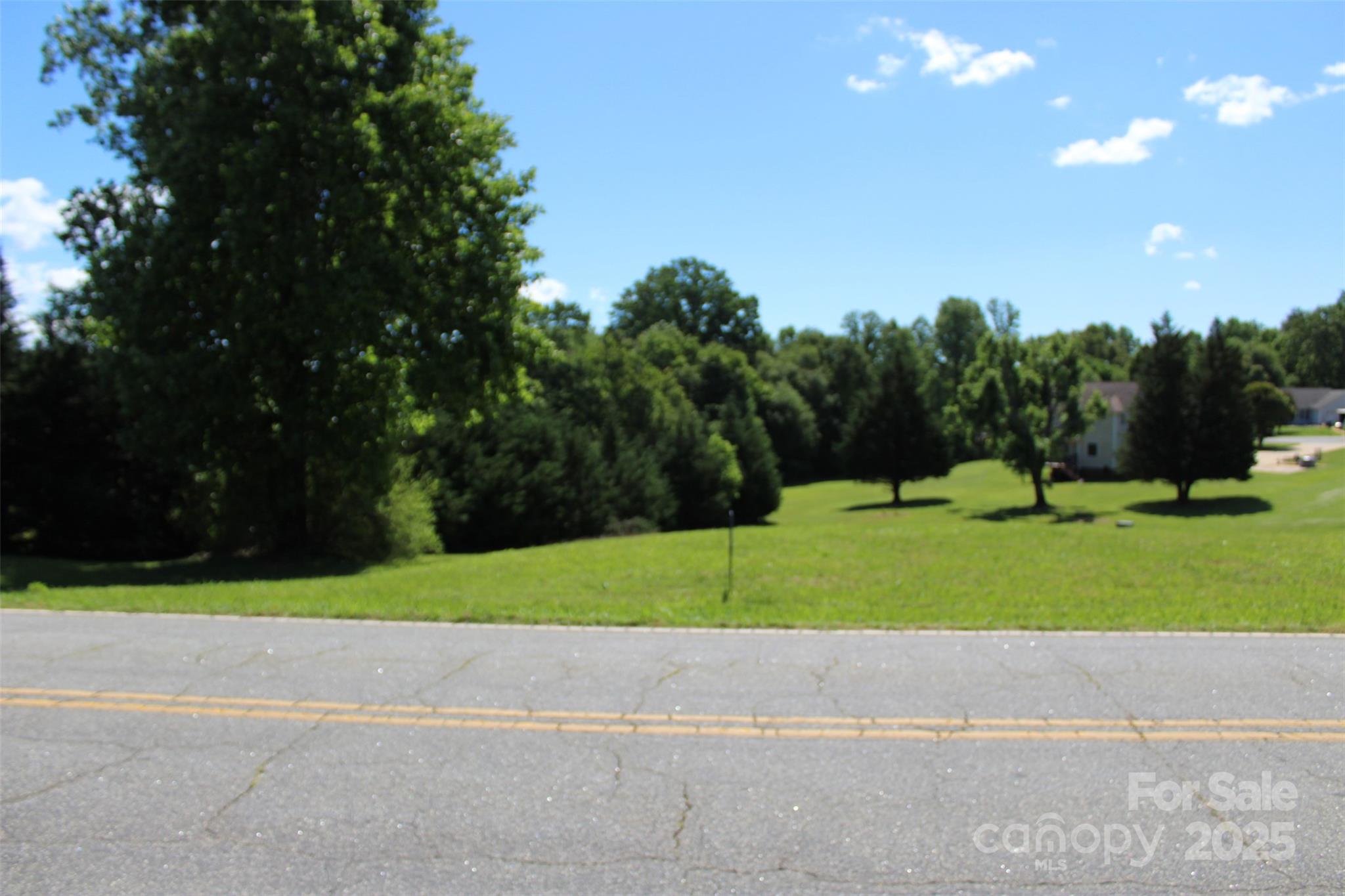 <1AC Thompson Road