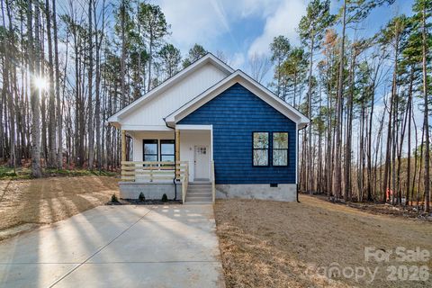 Photo of 214 Knollwood Circle, Albemarle, NC 28001 (MLS # 4334162)
