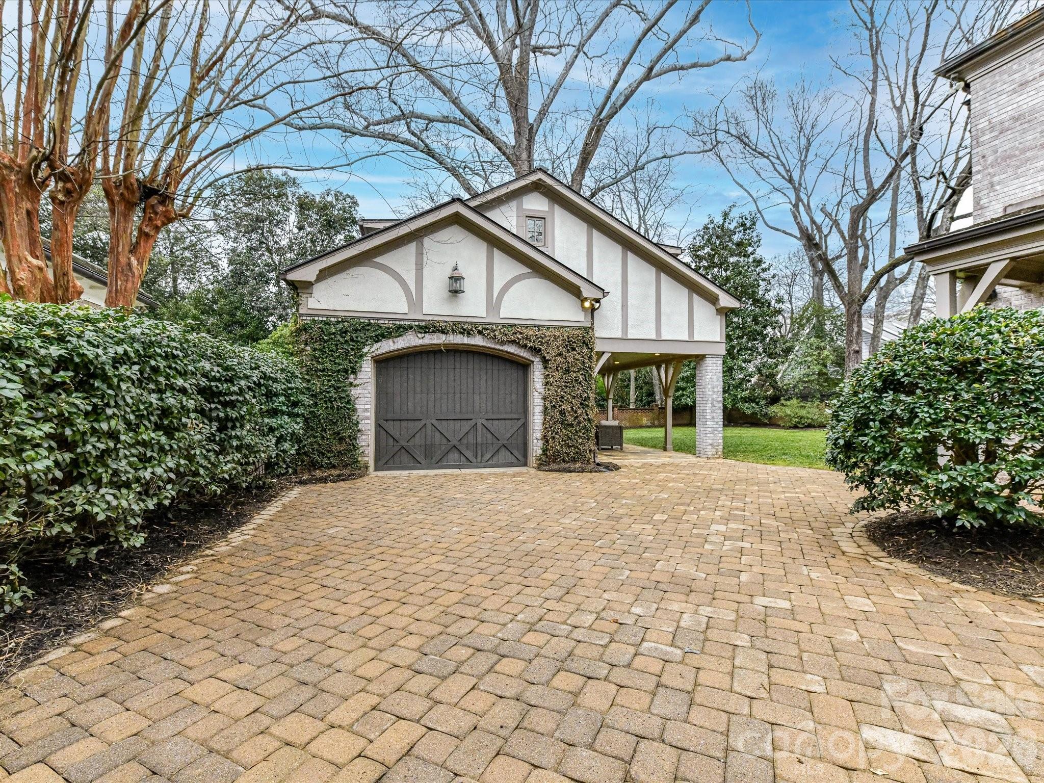 Myers Park - Residential