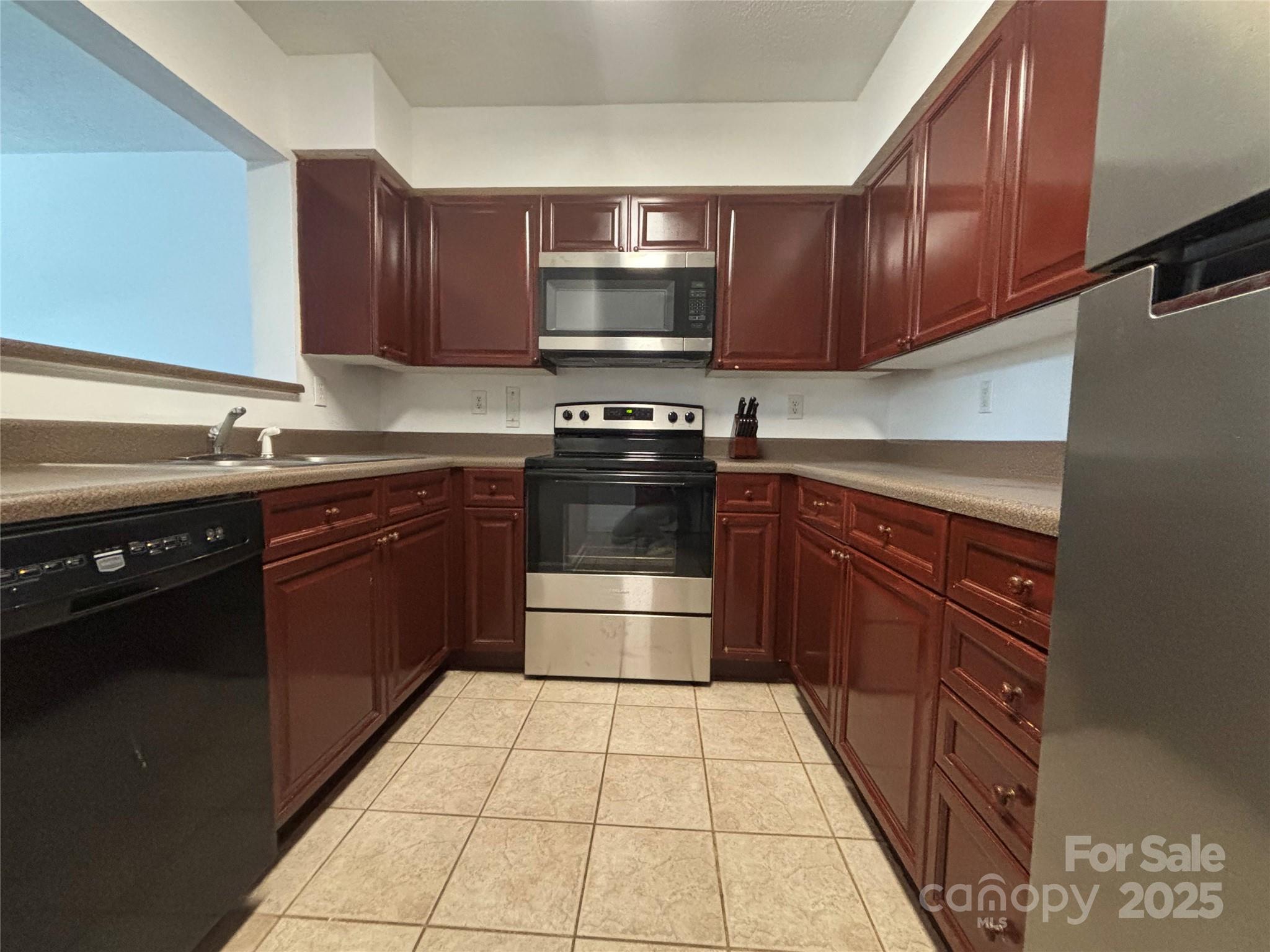3602 Melrose Cottage Drive