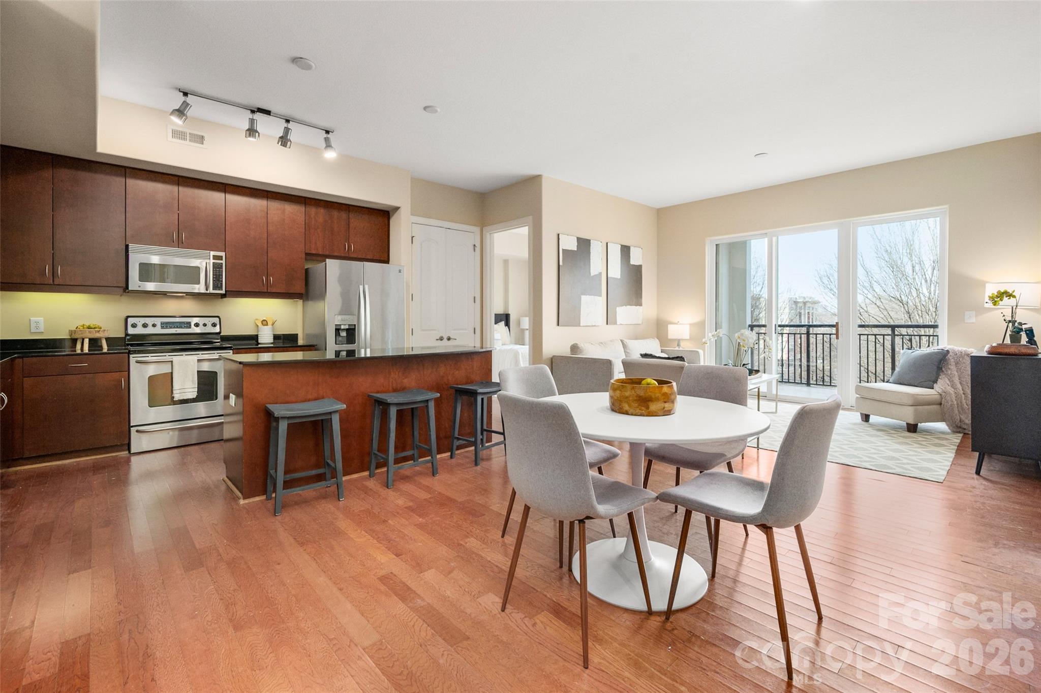 Piedmont Row - Residential